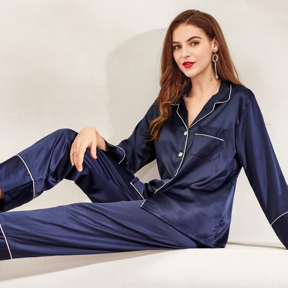 Silk Satin Nightwear Women Pajamas Set Two-Piece Long Sleeve Sleepwear